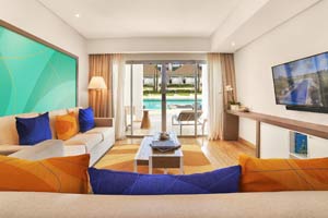 Beyond Master Suite Swim Up Suite at Falcon’s Resort by Melia 